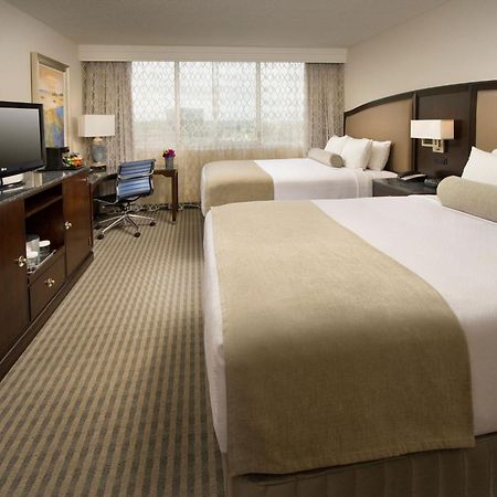 Skybridge Seattle Airport Hotel ซีแทค ภายนอก รูปภาพ