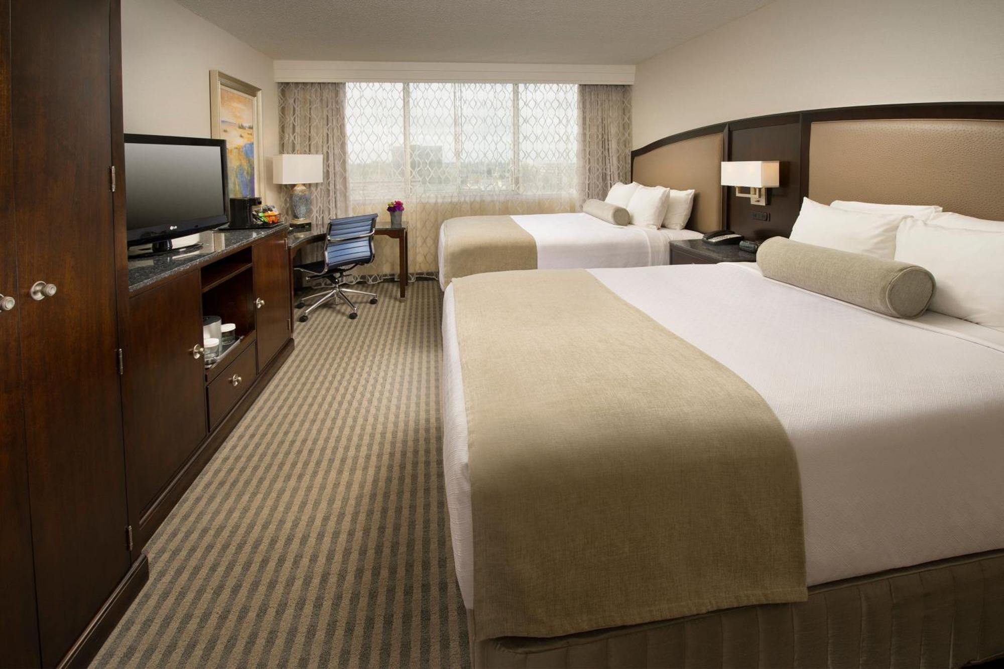 Skybridge Seattle Airport Hotel ซีแทค ภายนอก รูปภาพ
